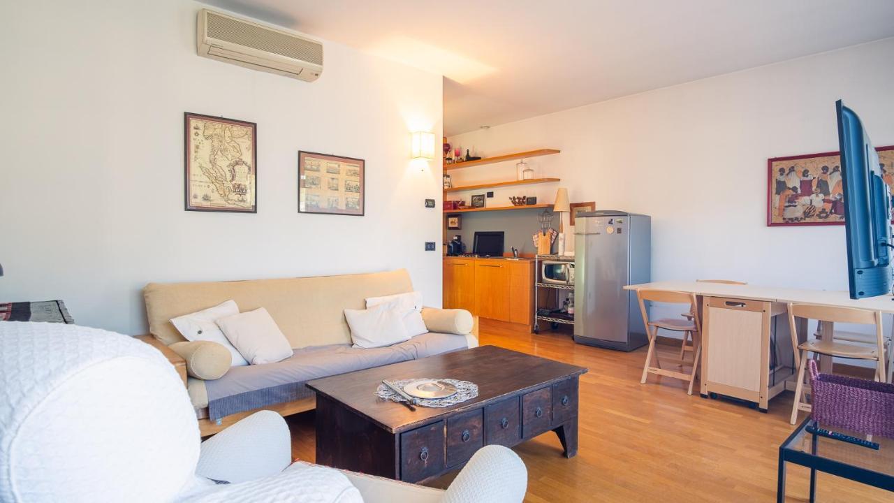 The Zodiac Apartment - Italian Homing Sirmione Esterno foto