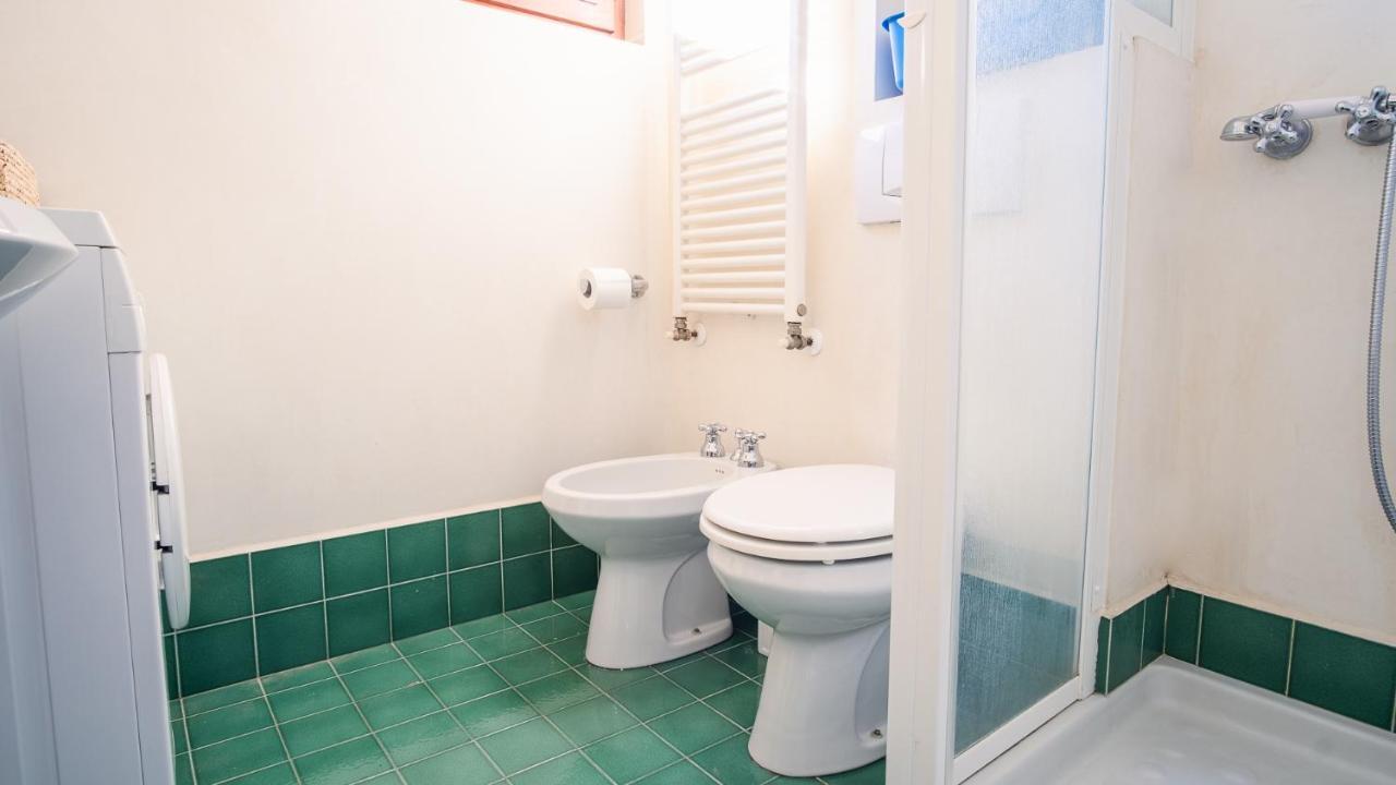 The Zodiac Apartment - Italian Homing Sirmione Esterno foto